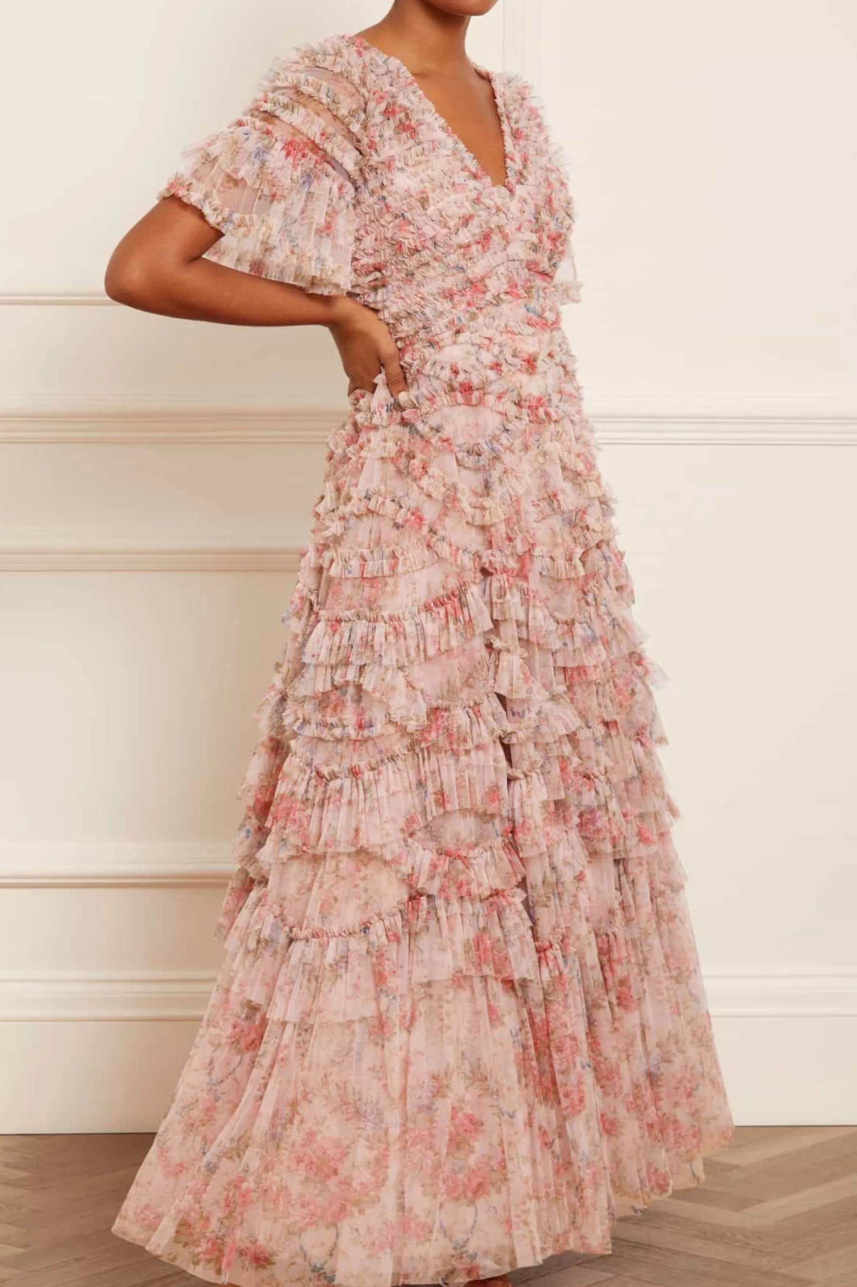 Needle & Thread Mother of the Bride | Plus Size>Floral Wreath Phoenix V-Neck Gown Pink