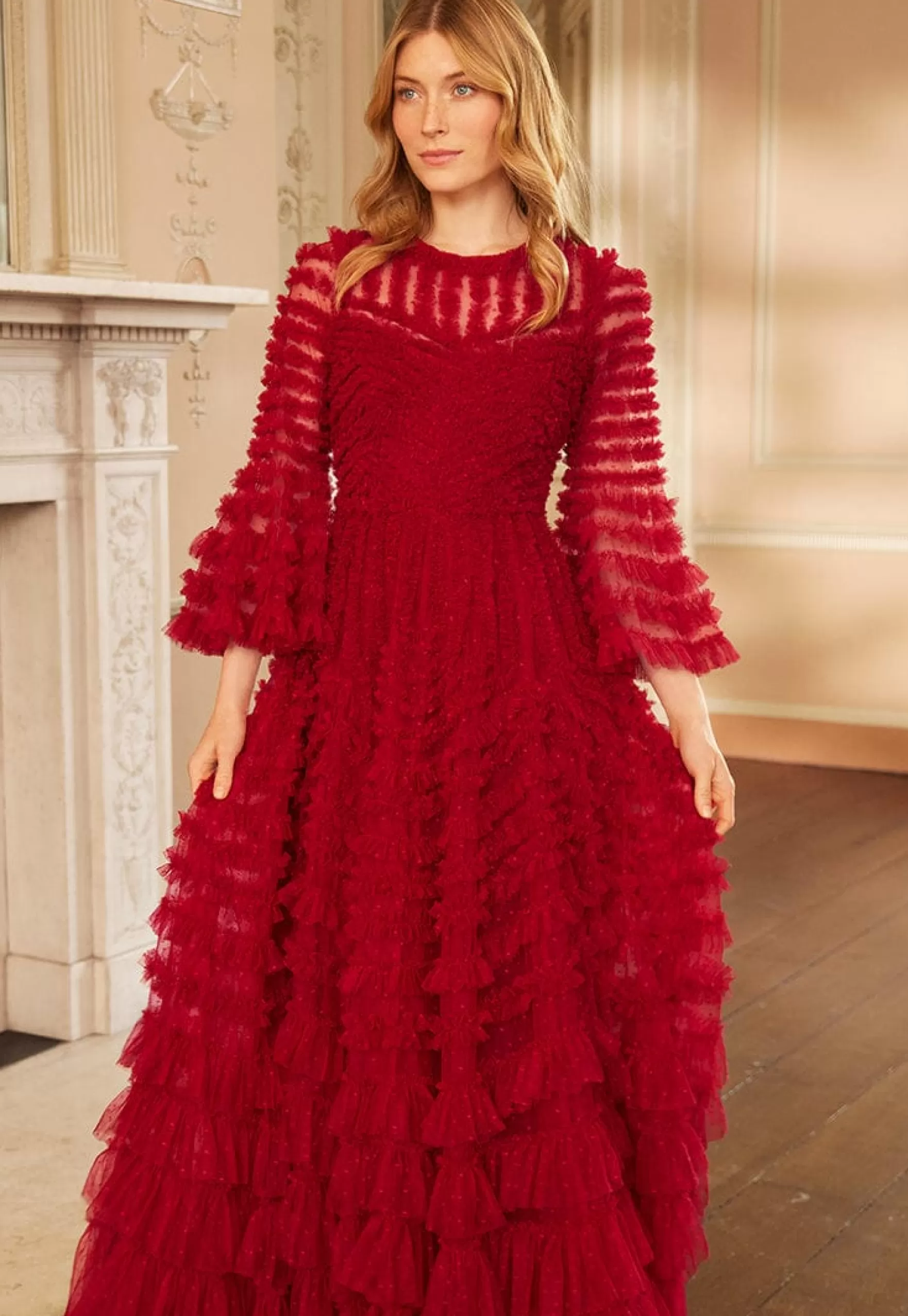 Needle & Thread Mother of the Bride | Evening Dresses>La Vie En Rose Round Neck Gown Red