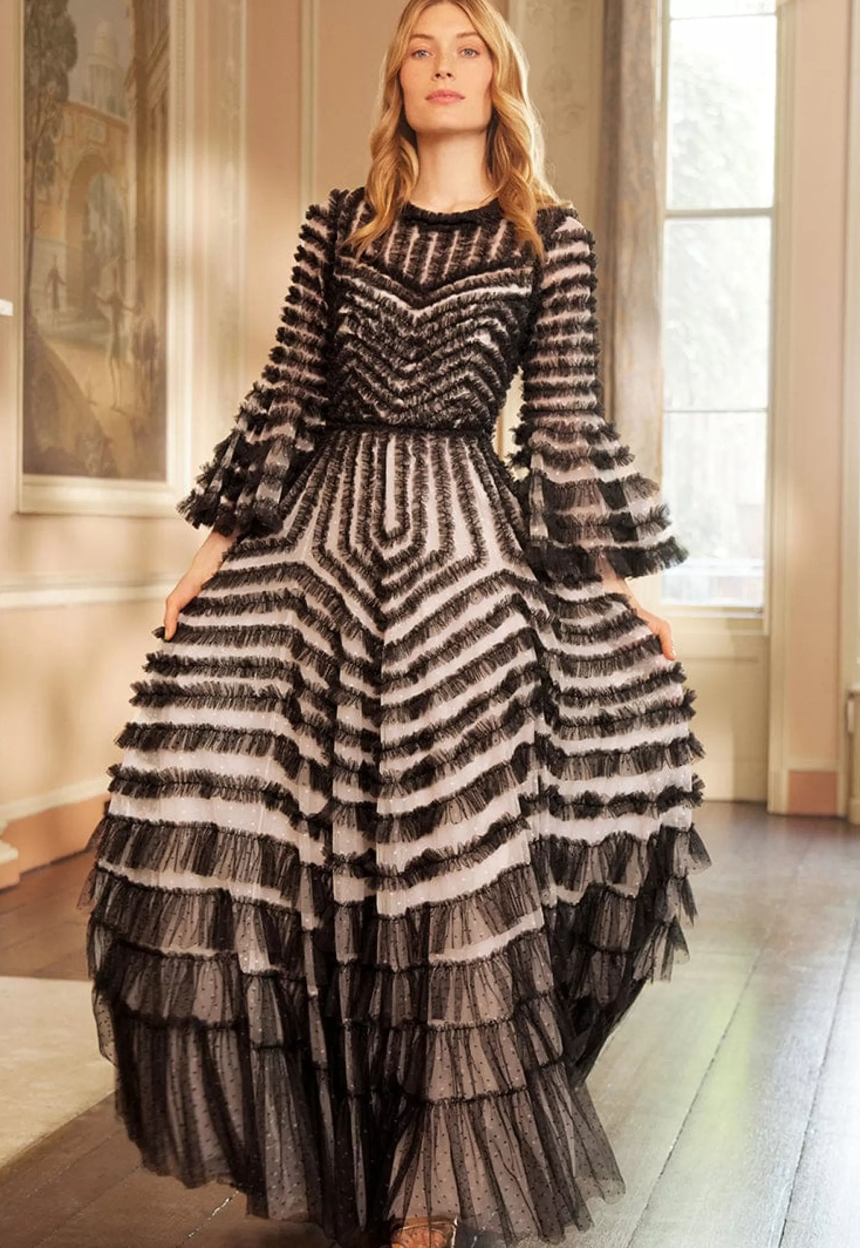 Needle & Thread Mother of the Bride | Mummy & Me>La Vie En Rose Round Neck Gown Black