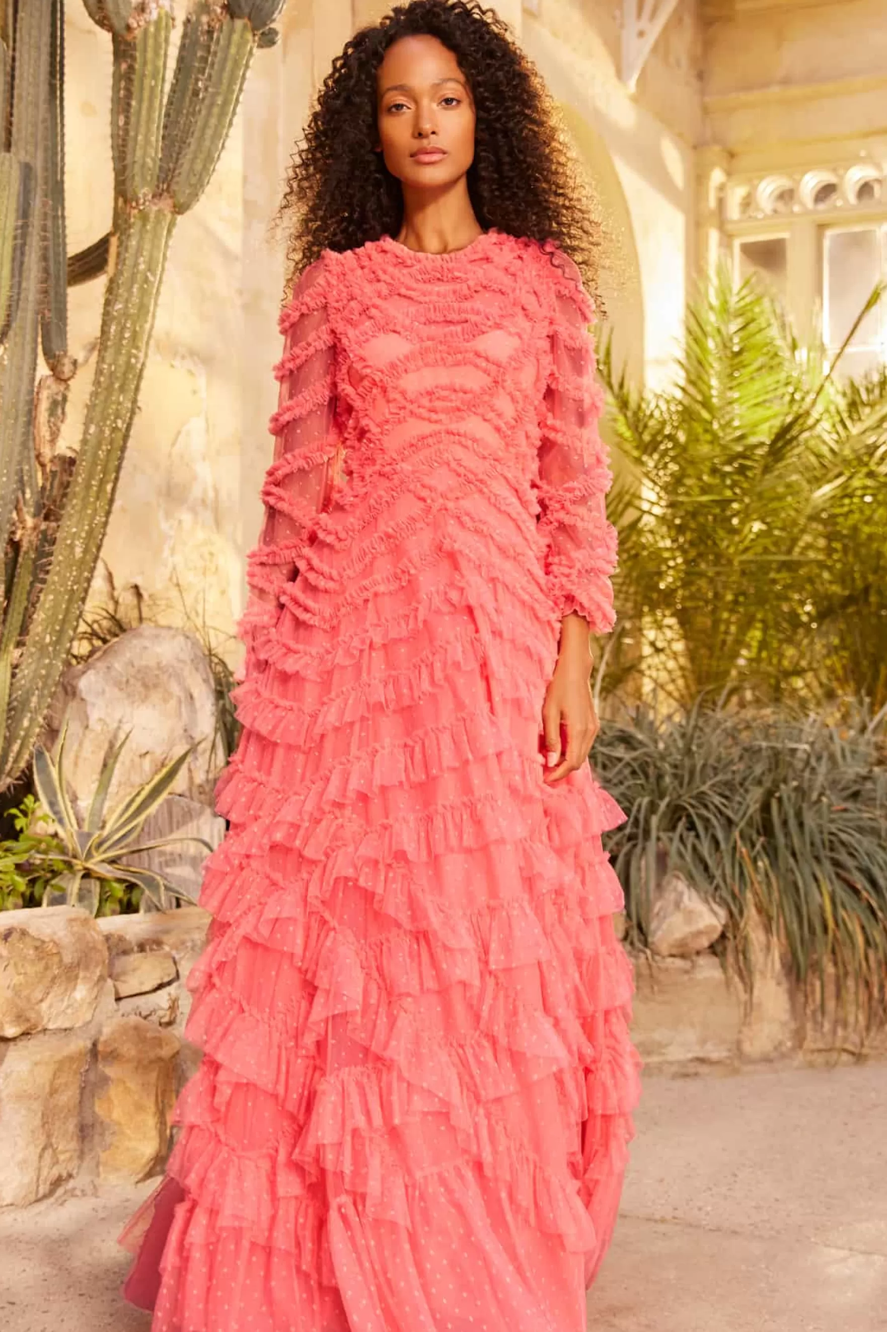 Needle & Thread Mother of the Bride | Plus Size>Lana Round Neck Gown Pink