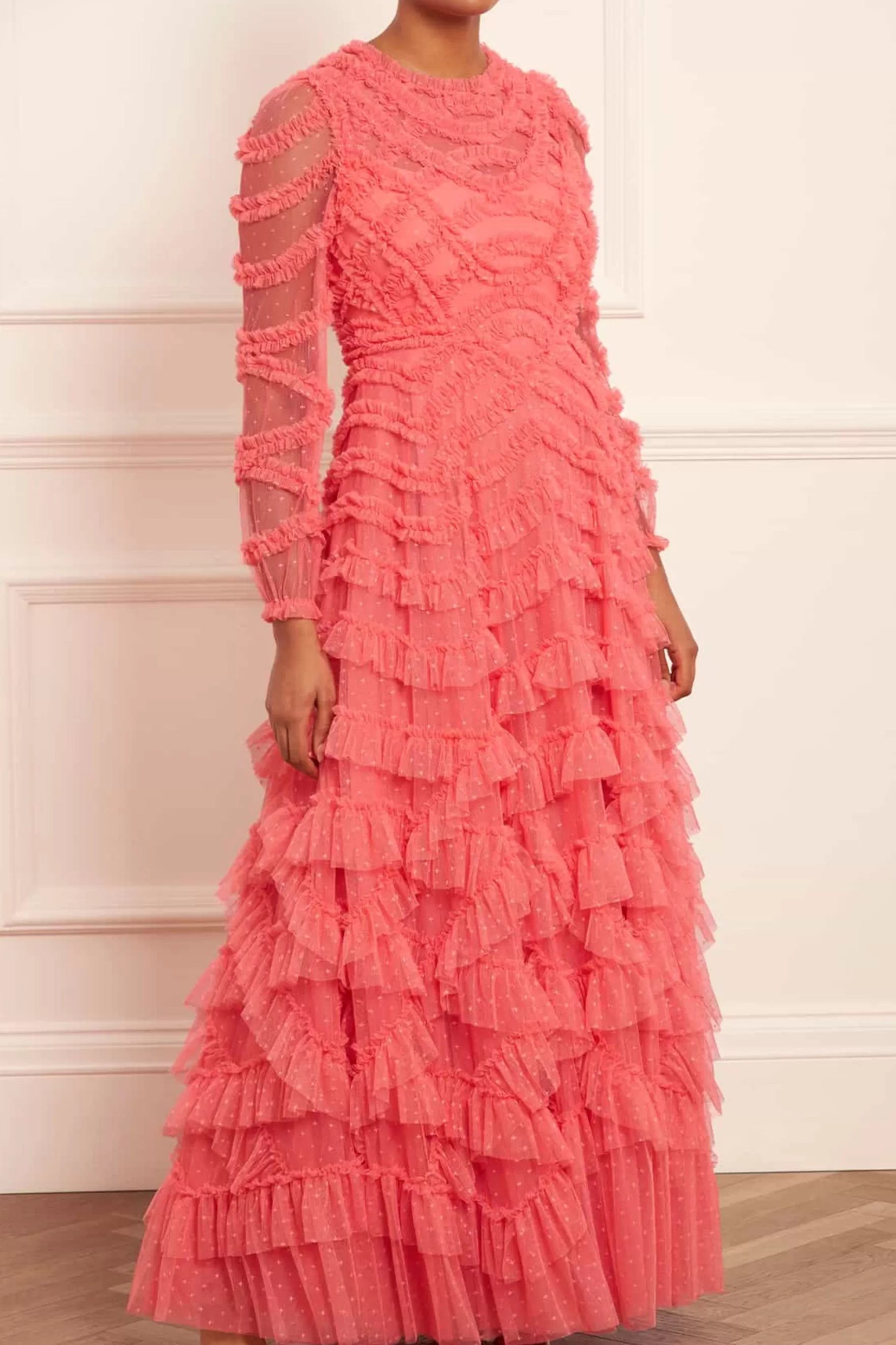 Needle & Thread Mother of the Bride | Plus Size>Lana Round Neck Gown Pink