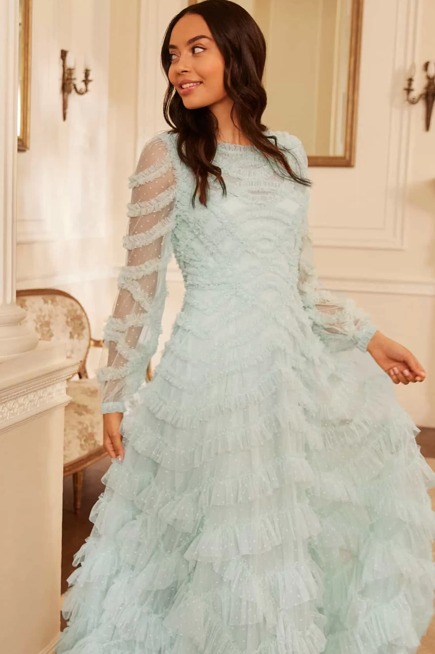 Needle & Thread Mother of the Bride | Plus Size>Lana Round Neck Gown Green