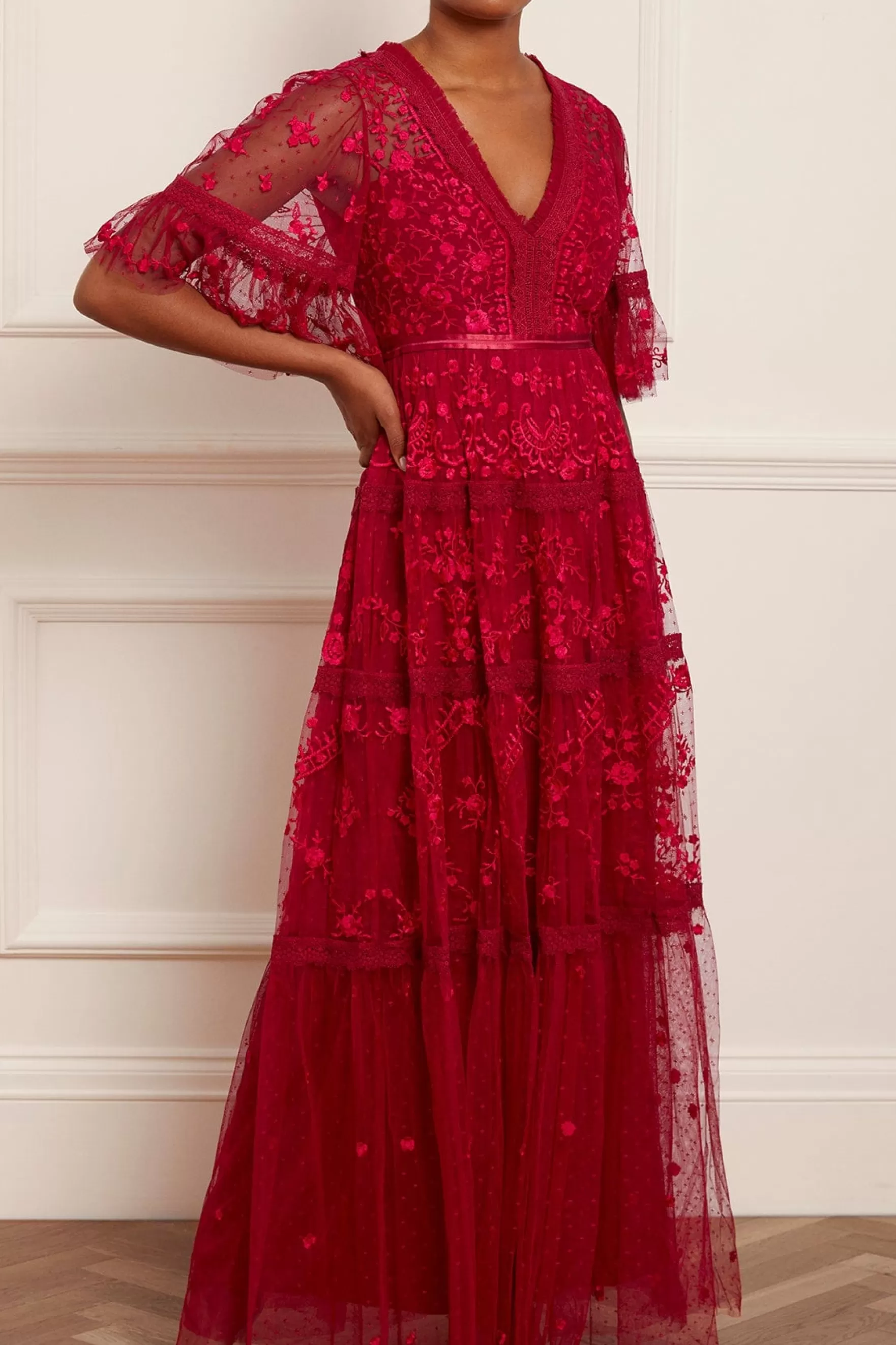 Needle & Thread Plus Size | Embroidered Dresses>Lottie Lace Gown Red