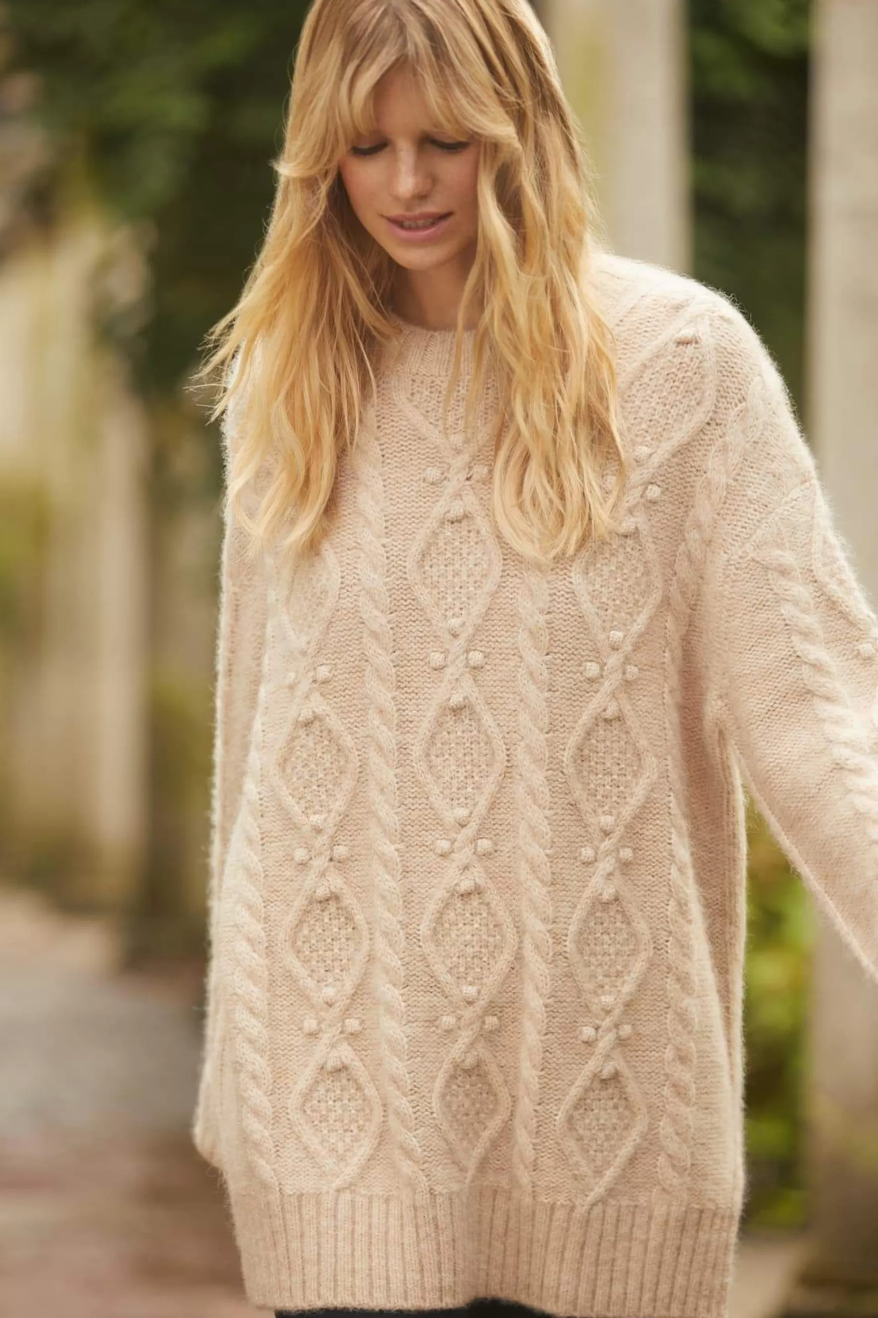 Needle & Thread Exclusives | Knitwear>Sylvie Cable Longline Jumper Beige