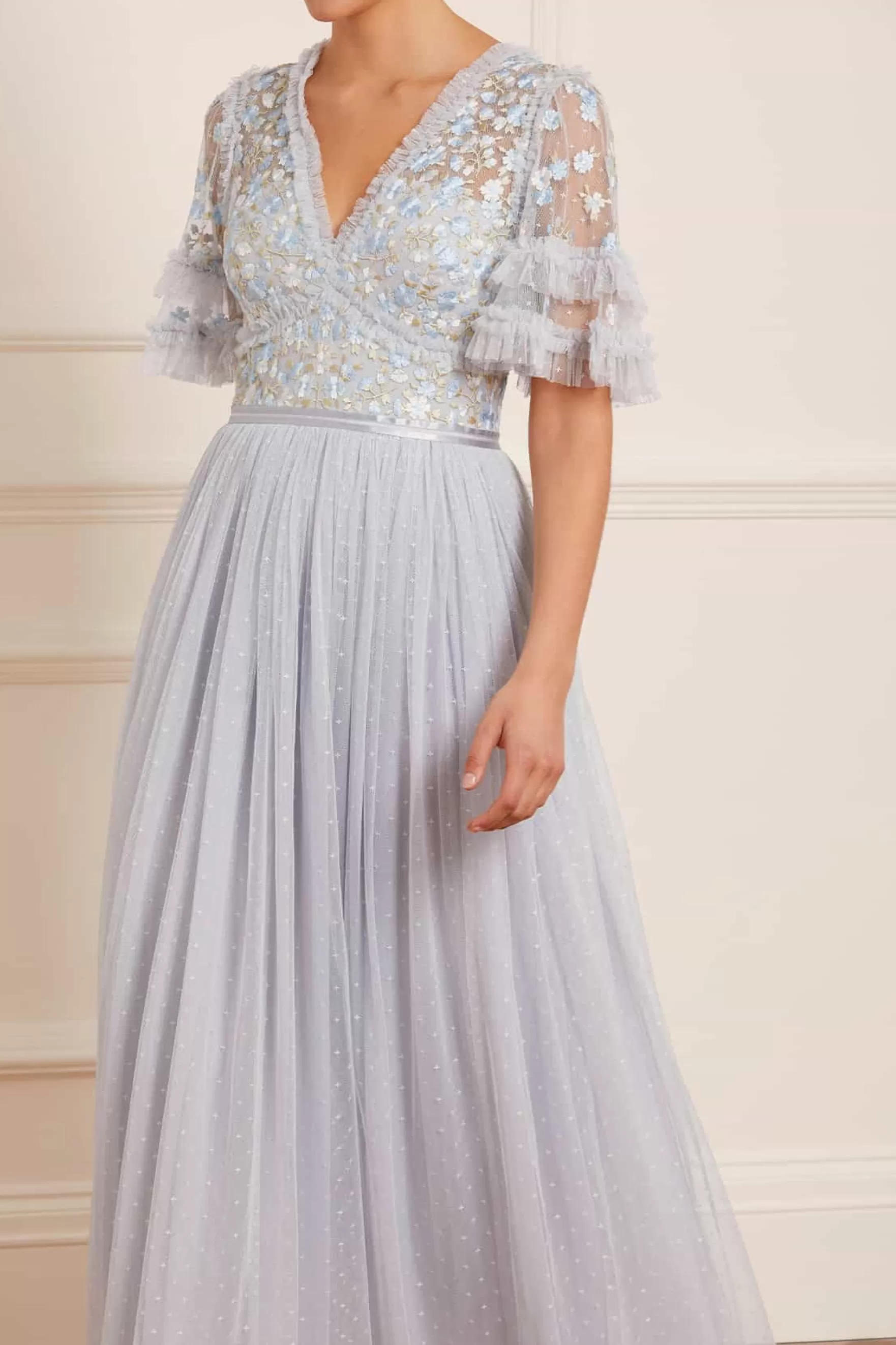 Needle & Thread Bridesmaid | Plus Size>Wildflower Ditsy Bodice Ankle Gown Blue